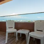 Marla 4*